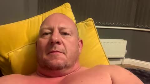 col4nows online show from November 12, 10:56 pm