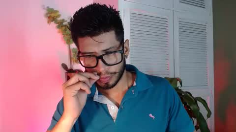 Snapshot of colby_smit chatting on September 19, 7:28 pm Colby online show from September 19, 7:28 pm