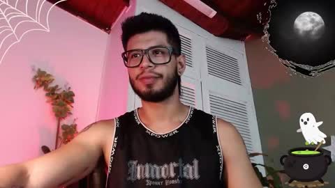 Snapshot of colby_smit chatting on October 2, 10:41 pm Colby online show from October 2, 10:41 pm