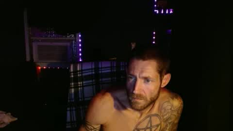 colevan2390 online show from February 12, 2:26 am