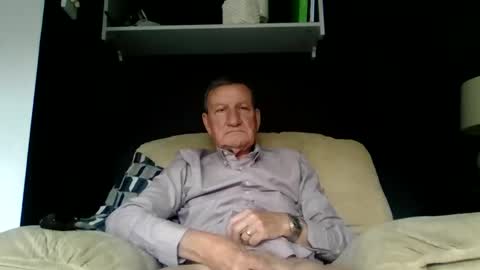 colinbeech online show from October 23, 12:17 pm