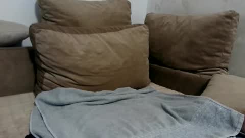 Alex online show from December 16, 9:32 pm