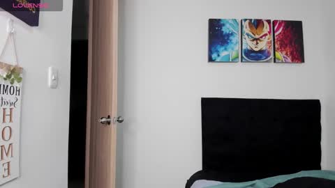 college_muscle_ass online show from February 16, 8:01 am