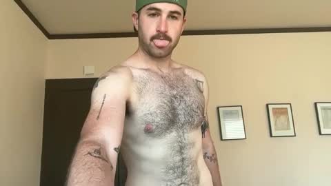 collegeboy417 online show from October 20, 9:31 pm