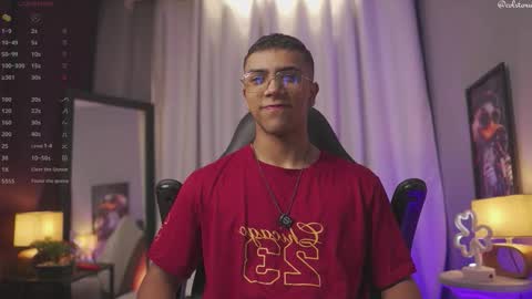 colstorw_ online show from March 9, 10:31 am