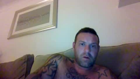 comesee10 online show from March 19, 10:14 pm