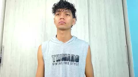 Connor online show from January 12, 9:11 pm