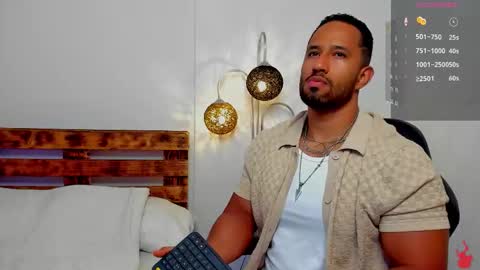 Snapshot of connor_jackson1 chatting on October 10, 1:22 am Connor Jackson online show from October 10, 1:22 am