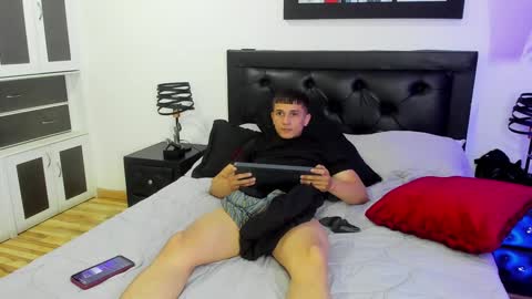 Connor King1 online show from December 26, 3:20 pm