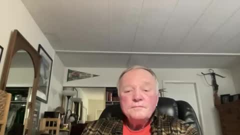 cookoosnest online show from December 18, 3:57 am