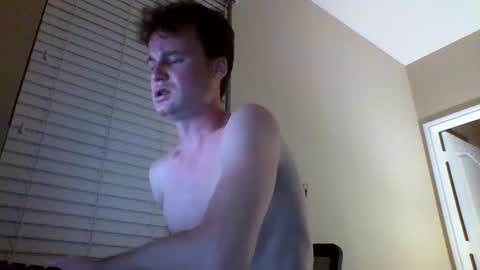 cooldude122222 online show from January 29, 3:12 am