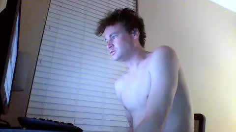 cooldude122222 online show from February 28, 9:36 am