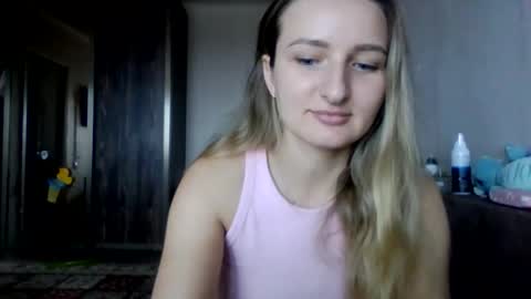 cora_fora online show from December 5, 10:36 am