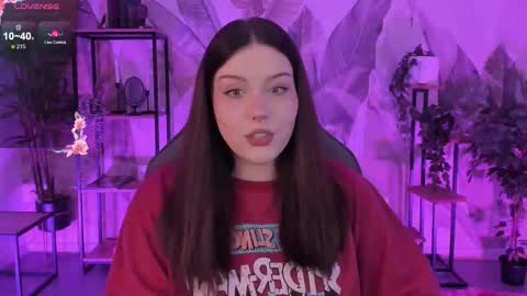 Snapshot of coralinekeyns chatting on October 10, 5:13 am little girl who is always right or Coraline online show from October 10, 5:13 am