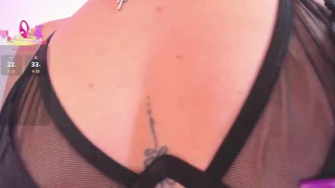 Coral Smith online show from March 31, 7:58 pm