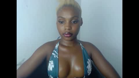 cornxcunt online show from November 4, 10:00 pm