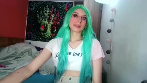 cosmic_crystal online show from February 24, 8:14 pm