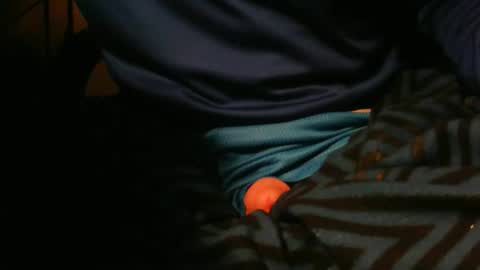 couple4bdsm20 online show from April 5, 9:28 am