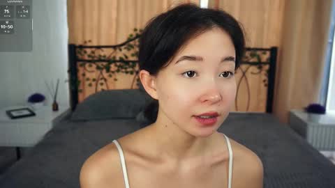 Yui online show from September 19, 7:34 am