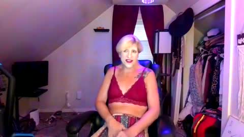 cowgirlkailani online show from July 29, 10:54 pm