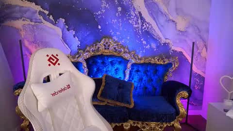 cozymell online show from November 16, 2:08 pm