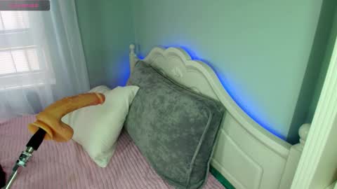 Eva online show from November 24, 6:56 am