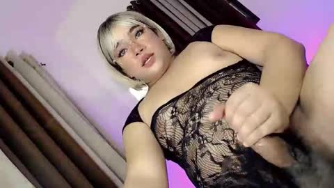 Hot Ayisha online show from March 30, 9:37 pm