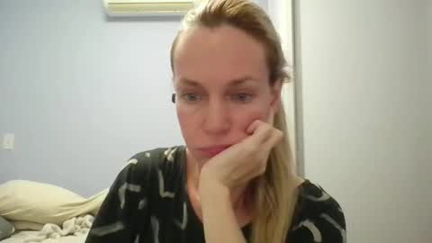 Anny online show from March 25, 12:39 am