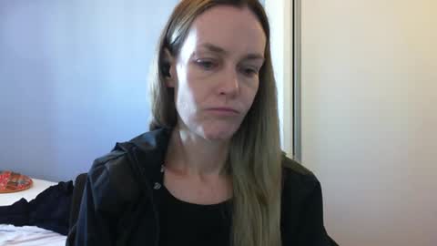 Anny online show from September 30, 11:53 am