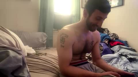 crazydill28 online show from April 4, 8:38 pm