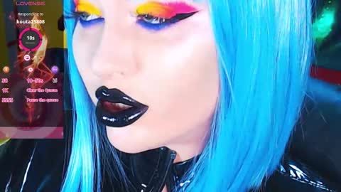 Roxy online show from October 28, 2:29 pm