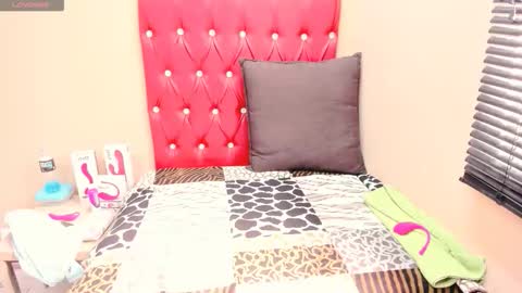 creamyindian4u online show from April 8, 9:45 am