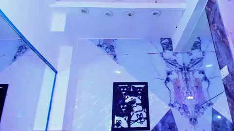 crhistofer_ online show from June 26, 7:03 am