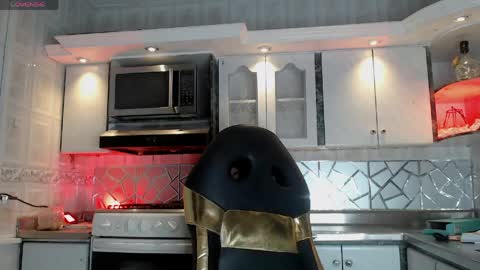 Cristina Onazis online show from April 2, 6:15 pm