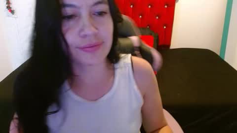 cristal1609 online show from February 25, 1:47 pm