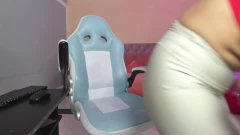 Cristal online show from April 1, 1:41 pm