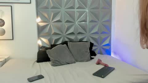 Cristal online show from June 9, 12:38 pm