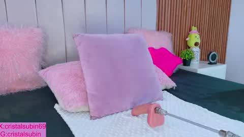 STEFANYIG cristalsubin online show from November 13, 12:08 pm