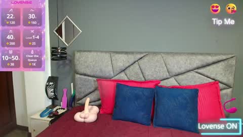 CRISTAL MILF online show from January 30, 7:37 pm