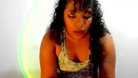 Snapshot of cristalsmith_tease14 chatting on October 3, 3:59 am cristal online show from October 3, 3:59 am