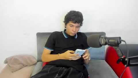 Cristian Camilo online show from January 7, 7:28 pm