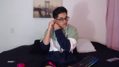    online show from December 30, 10:23 pm