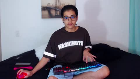    online show from December 22, 11:20 pm