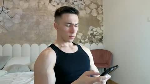 CristianoHailey online show from April 19, 6:10 pm