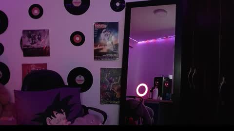 Christina online show from November 19, 10:08 pm