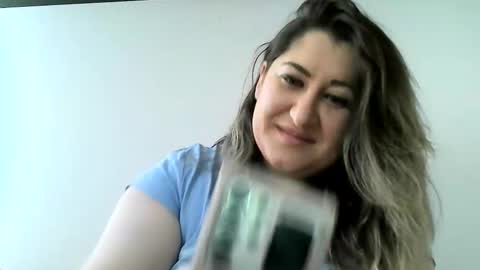 cristina20021991 online show from April 6, 12:39 pm