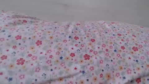 cristiyna36 online show from April 8, 12:30 pm