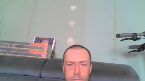 crosik1908 online show from March 30, 7:30 am