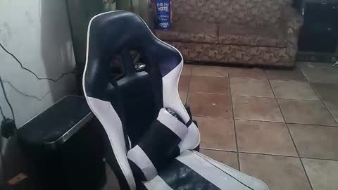 crossdressernola504 online show from January 20, 1:00 pm