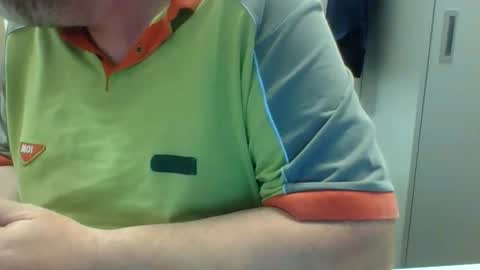 Crouch1 online show from June 10, 10:14 am